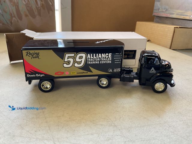 Lot 49-3609222 - Other ERTL 1/64 SCALE DIECAST SEMI TRUCK AND TRAILER #59 ALLIANCE RACING DENNIS SETZER 618 OF 1000 F...