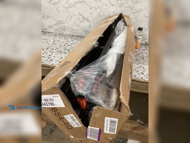 Lot 49-5450653 - Queen Size Bed Frame BS4-4Q-Queen Item is used