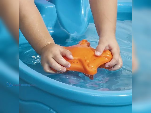 Lot 49-5547015 - splash pad set for kids.