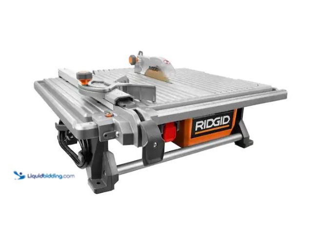 Lot 49-1627582 - RIDGID 6.5-Amp 7 in. Blade Corded Table Top Wet Tile Saw Model # R4021, Slightly Used, Has Attachmen...