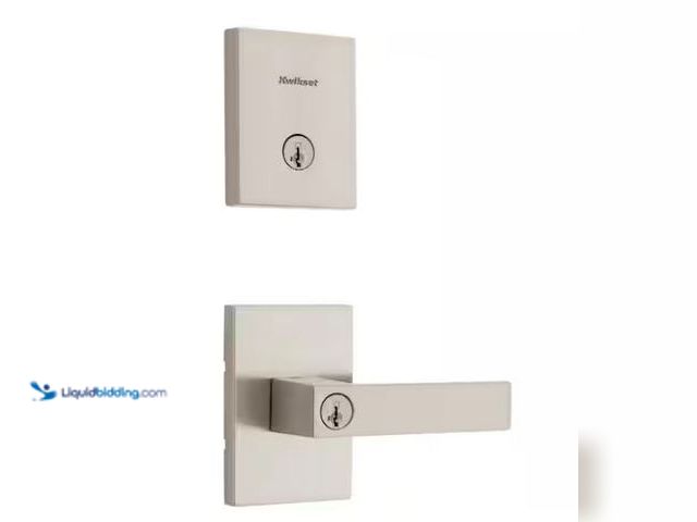 Lot 49-3473041 - Kwikset Singapore Keyed Entry Handle and Single Cylinder Deadbolt Combo Pack featuring Smart Key Sec...