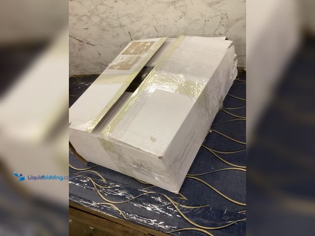 Lot 49-5490096 - Metal Décor Cart with Wheels (Black) Item is unused