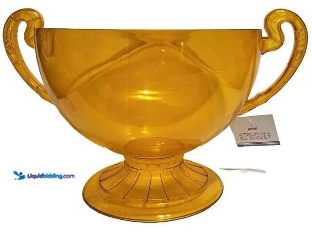 Lot 49-1624294 - Lot of (6) Target Bullseye Summer Golden Trophy Acrylic Ice Bucket. Model #226927536499, New, Factor...