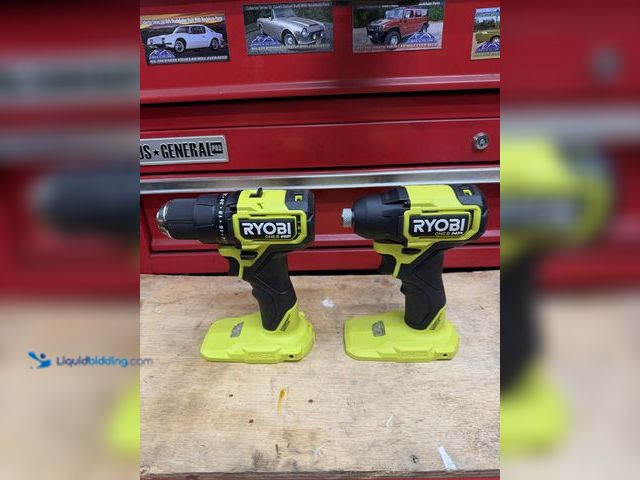 Lot 49-1910250 - Impact &amp; Drill ,Tool only