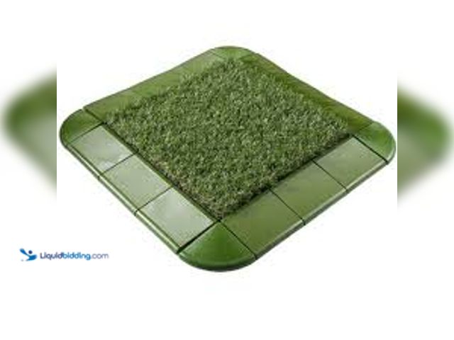 Lot 49-3538839 - Courtyard Casual Tile Edge Kit (Green), 20 Edge and 4 Corners. Model #840620051293. Unused.