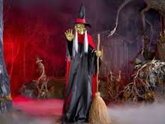 Lot 49-3538902 - Grave & Bones Spellcasting Witch 7ft Animated Home Accents Holiday Halloween. Model #1010808918. Use...