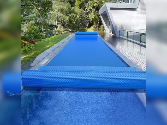 Lot 49-5463276 - BigXwell Solar Pool Cover, Blue 16-mil 12 x 24 Foot Rectangle Solar Blanket for In-Ground Pools, 160...