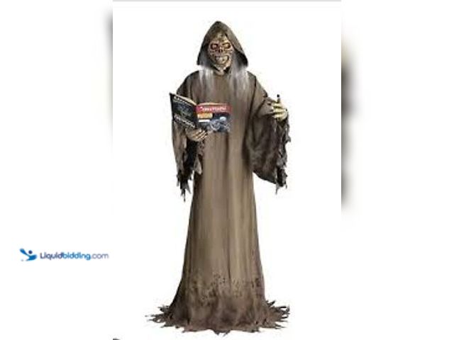 Lot 49-5438070 - CREEPSHOW Animatronic Prop Tales From The Crypt- 6FT THE CREEP. Unused