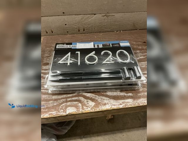 Lot 49-5572519 - QTY 2 - Everbilt 11 in. x 1.25 in. x 7.2 in. Rectangular Dual Mount Address Plaque Sign Kit. Model #...