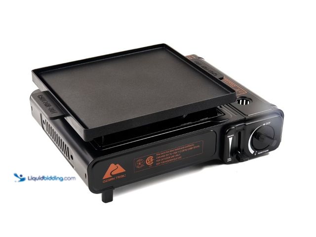 Lot 49-1622898 - Ozark Trail 83.1 sq in 2-in-1 Butane Outdoor Griddle, Model # 10062963494, Unused  Ref#WM0713