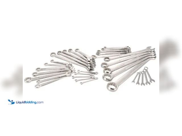 Lot 49-1572031 - CRAFTSMAN Large SAE/Metric Combination Wrench Set, 32pc Model #CMMT12080, New  Ref#HDPA0116