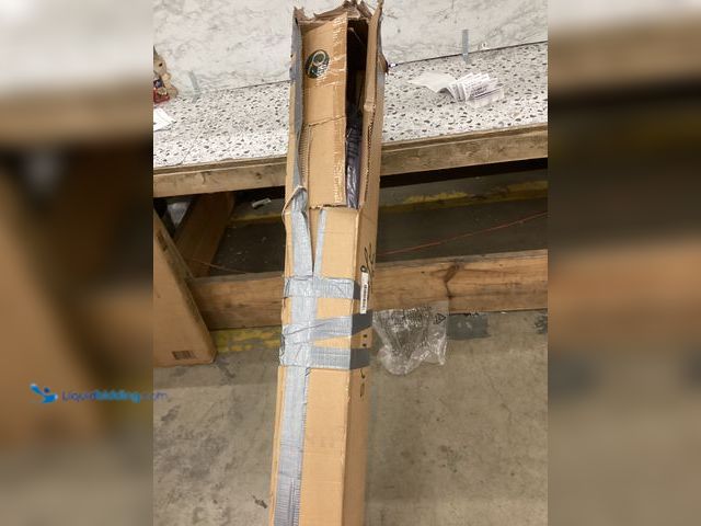 Lot 49-3530438 - ZINUS 7 Inch Queen Metal Smart Box Spring with Quick Assembly, Mattress Foundation, Strong Metal Fra...