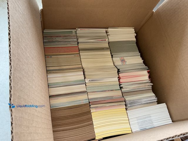 Lot 49-5341819 - LARGE BX FULL OF 2000+ SPORT CARDS VARIOUS YEARS AND TYPES LOADED WITH STARS AND HALL OF FAMERS