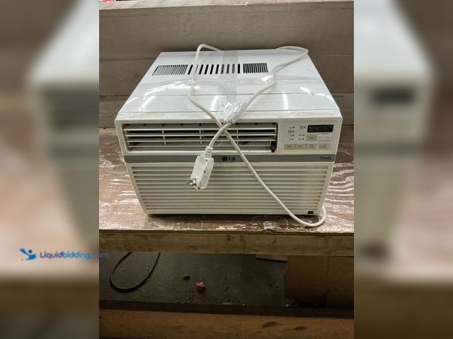 Lot 49-5539812 - LG 8,000 BTU 115V Window Air Conditioner LW8017ERSM Cools 342 sq. ft. with & Wi-Fi Enabled in White....