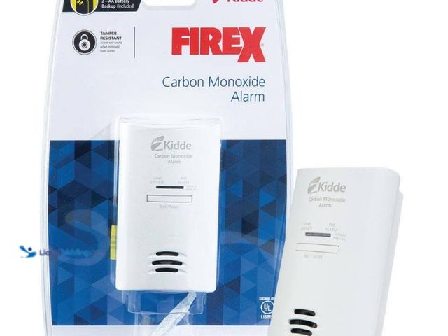 Lot 49-5543733 - QTY 2 - Kidde
Firex Plug-In Carbon Monoxide Detector, AA Battery Backup. Model # 21029713. Unused.