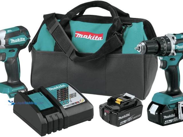 Lot 49-5413220 - Makita XT269M 18V LXT Lithium-Ion Brushless Cordless 2-Pc. Combo Kit (4.0Ah) No Drill or Impact Unus...