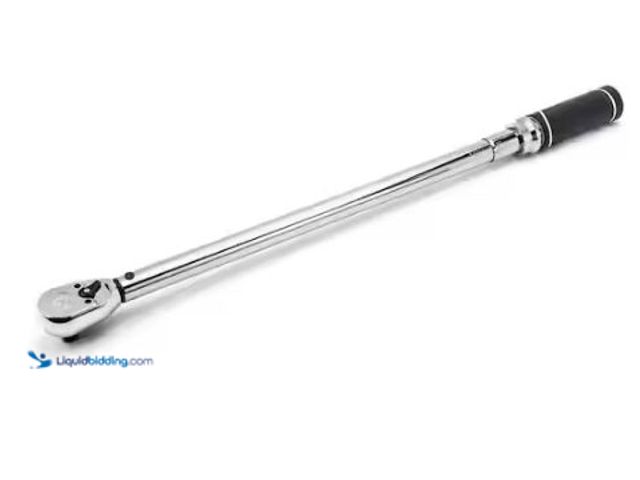 Lot 49-1569173 - Husky 50 ft. / lbs. to 250 ft. / lbs. 1/2 in. Drive Torque Wrench, Model # H2DTWA, Unused.  Ref#SBS0...