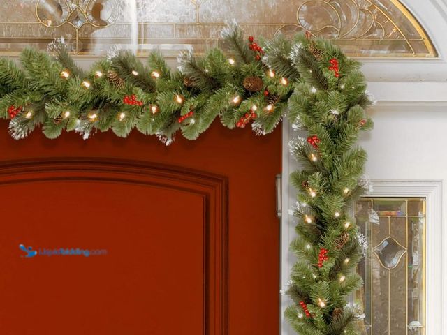 Lot 49-1556553 - National Tree Company 9 ft Pre-Lit Crestwood Spruce Artificial Christmas Garland, Christmas Decorati...