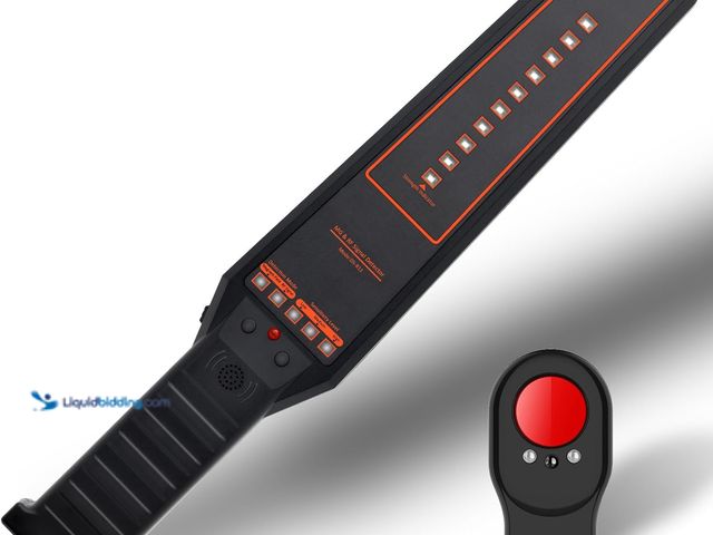 Lot 49-3528819 - KAXYUYA Camera Finder, Hidden Camera Detector, Bug Detector, Car Tracking Detector, Listening Device...