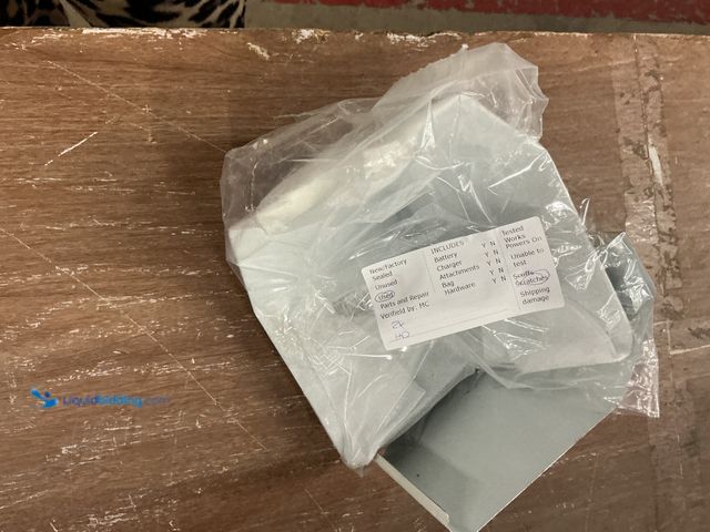 Lot 49-5449528 - HAYDON Heat Base 750 90-Degree Outside Corner for Baseboard Heaters (2pack) Used