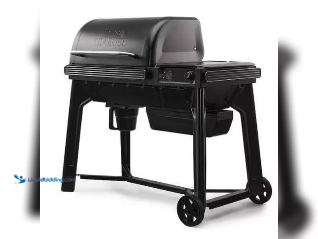 Lot 49-1569413 - Traeger Woodridge Wi-Fi Pellet Grill and Smoker in Black, Model # TFB86MLH, Unused. MSRP: $899.99.  ...