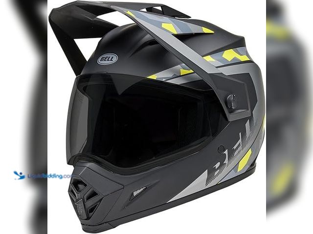 Lot 49-5406181 - BELL MX-9 Adventure MIPS Dirt Helmet, Unused.