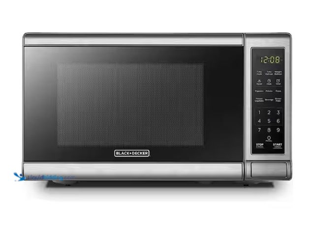 Lot 49-3471600 - BLACK+DECKER 0.7 cu. ft. 700 Watt Compact Countertop Microwave in Stainless Steel with Safety lock, ...