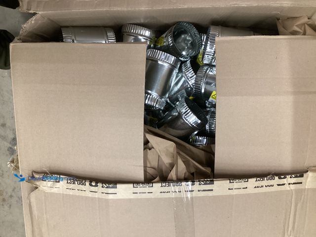 Lot 49-5551472 - Bulk Pack of Master Flow
4 in. Starting Collar Take Off - Snap Together, Unused in a PK of 89