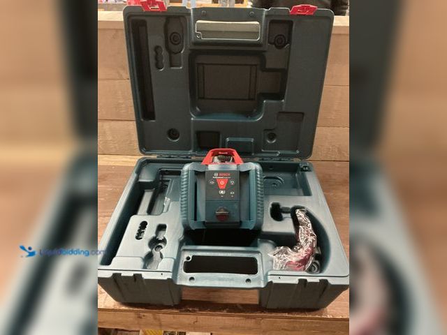 Lot 49-5449631 - Bosch
800 ft. Rotary Laser Level (no battery) (unable to test) (hard case included) Unused