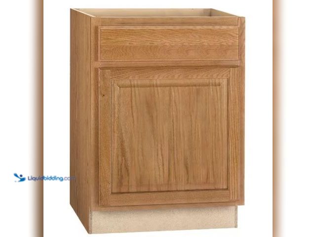 Lot 49-1561673 - Hampton Bay Hampton 24 in. W x 24 in. D x 34.5 in. H Assembled Base Cabinet in Medium Oak, Model # K...