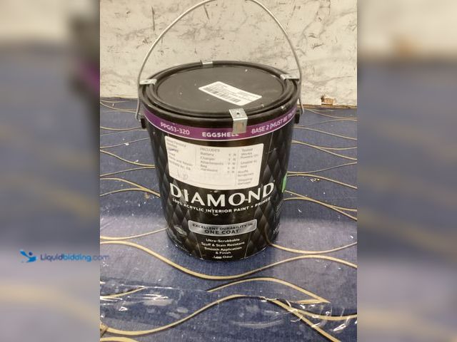 Lot 49-5490255 - Glidden Diamond
1 Gal. Pure White Base 1 Flat Interior Paint with Primer Internet # 304343522
Mode...