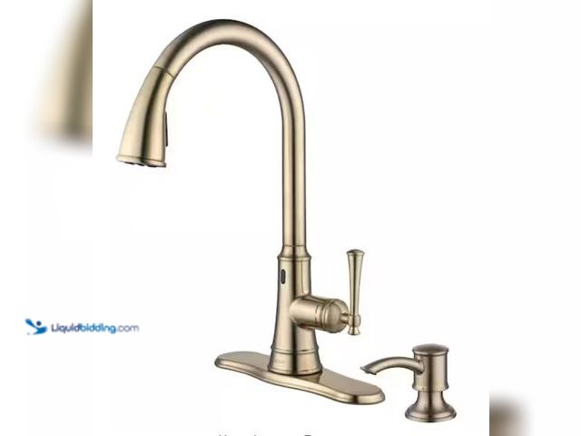Lot 49-2006667 - Glacier Bay Hemming 1-Handle Touchless Pull Down Sprayer Kitchen Faucet with TurboSpray, FastMount a...