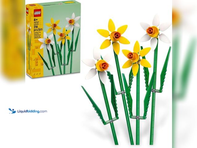 Lot 49-5445322 - LEGO Daffodils - Building Toy for Kids, Girls and Boys, Ages 8+ - Birthday Gift for Kids - Artificia...