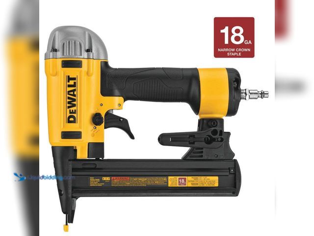 Lot 49-5413466 - DEWALT
Pneumatic 18-Gauge 1/4 in. Crown Corded Stapler Unused