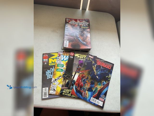Lot 49-1804523 - 20 COLLECTIBLE COMIC BOOKS