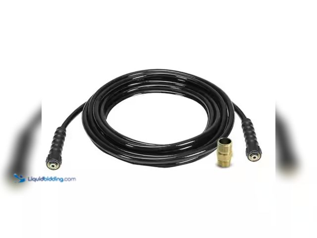 Lot 49-2000355 - DEWALT 5/16 in. x 40 ft Replacement/Extension Hose for Cold Water 3700 PSI Pressure Washers, Include...
