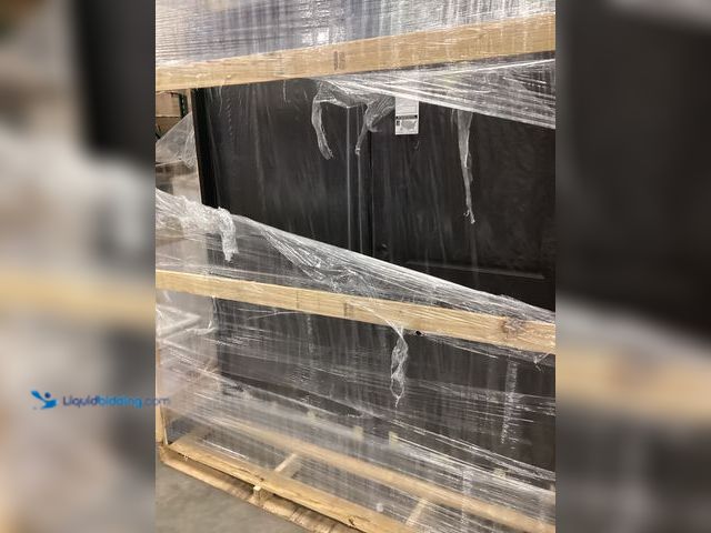 Lot 49-5433891 - Steves & Sons FiberGlass Door Wood Edge Entry and Patio Door. Item is Unused 80'' x 74''