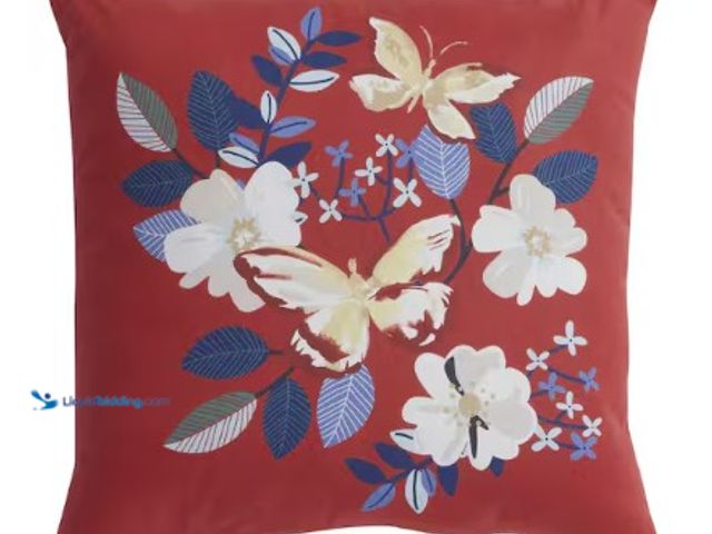 Lot 49-2022322 - Lot of (2) Hampton Bay 18 in. x 18 in. Outdoor Patio Throw Pillow in Garden Flowers, Model # HS13T07...