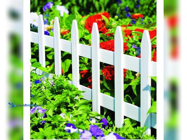 Lot 49-3616981 - Vigoro 18 in. H 36 in. W White Wood Picket Garden Fence - Slightly used SKU # 906696