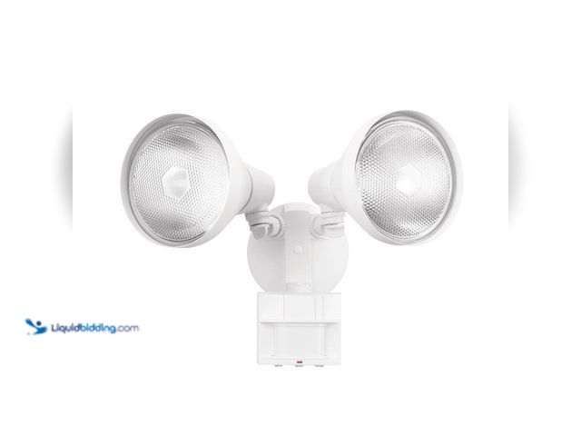 Lot 49-3529074 - Defiant
PAR 180° White Motion Sensing Security Light Wired Outdoor 2-Head Dusk-to-Dawn Flood Light ...