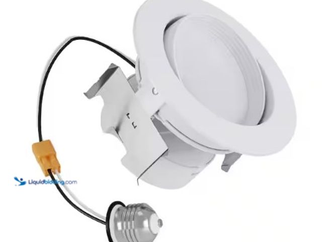 Lot 49-3612960 - HALO RA 4 in. Integrated LED Recessed Light Trim, 600 Lumens/900 Lumens, 5 Selectable CCT, D2W, 120-...