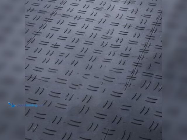 Lot 49-2022781 - Approx. (25) sq. ft of VEVOR 12-in x 12-in Diamond Polypropylene Garage Floor Tile, 25 -Pack, Model ...