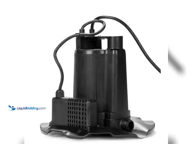 Lot 49-1518200 - Everbilt 1/4 HP Pool Cover Pump Model # EBAU25-PCP, Slightly Used  Ref#HD0724