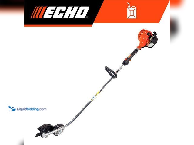 Lot 49-5449090 - ECHO
21.2 cc Gas 2-Stroke Lawn Edger (has compression) Used