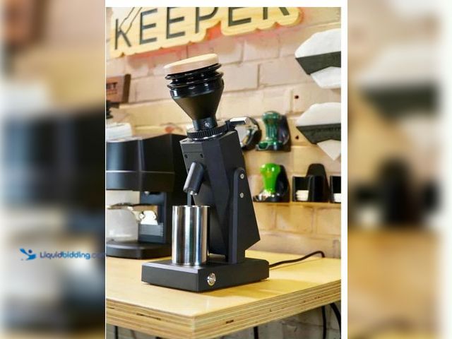 Lot 49-1990881 - COFFEE GRINDER.  TURIN COFFEE GRINDER MSRP $199.99 SK40 Single Dose Grinder