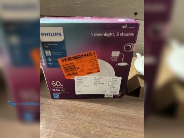 Lot 49-5413535 - Philips
LED 6 in. 60-Watt Equivalent Slim Canless Recessed Light 5CCT (1-Pack) UNUSED