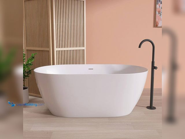 Lot 49-5512236 - 55 in. x 27.5 in. Acrylic Free Standing Tub Freestanding Soaking Bathtub with Pop-up Drain Alone Soa...