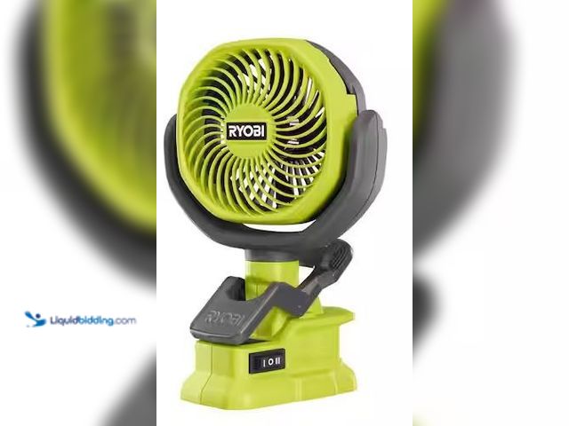Lot 49-5486736 - RYOBI
ONE+ 18V Cordless 4 in. Clamp Fan (Tool Only) Item is used, powers on