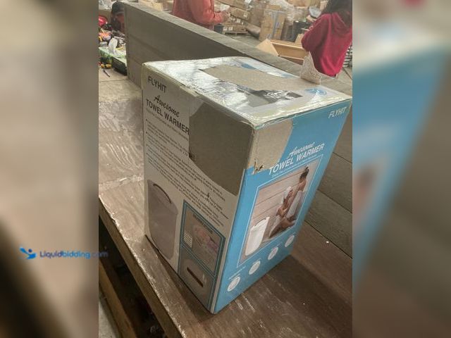 Lot 49-5482173 - FLYHIT Awesome Towel Warmer New