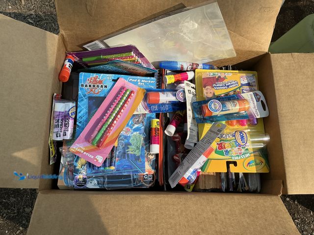 Lot 49-1817648 - New Two boxes full of miscellaneous school supplies ringbinder might be used